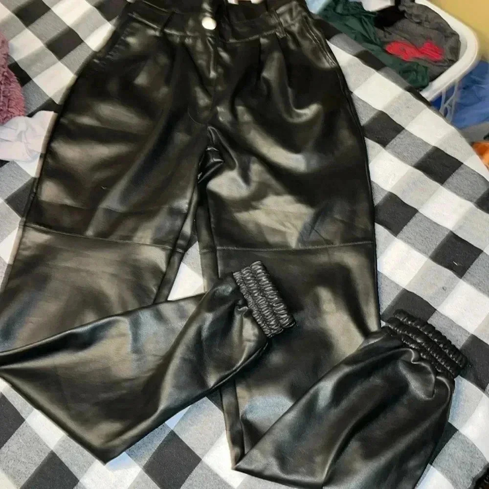SO faux leather black pants size small